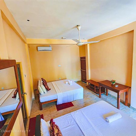 Jay'S Avenue Udawalawe Exterior photo