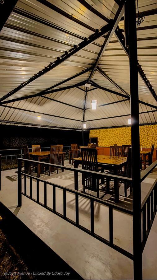 Jay'S Avenue Udawalawe Exterior photo